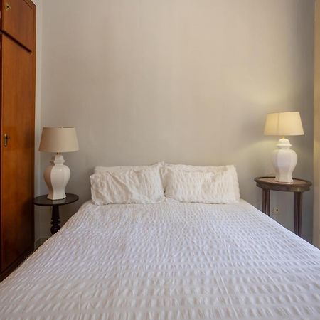 Constitucion Apartment Малага Екстериор снимка