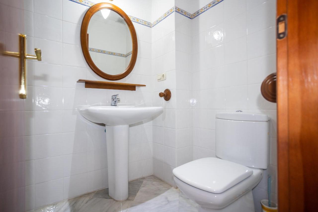 Constitucion Apartment Малага Екстериор снимка