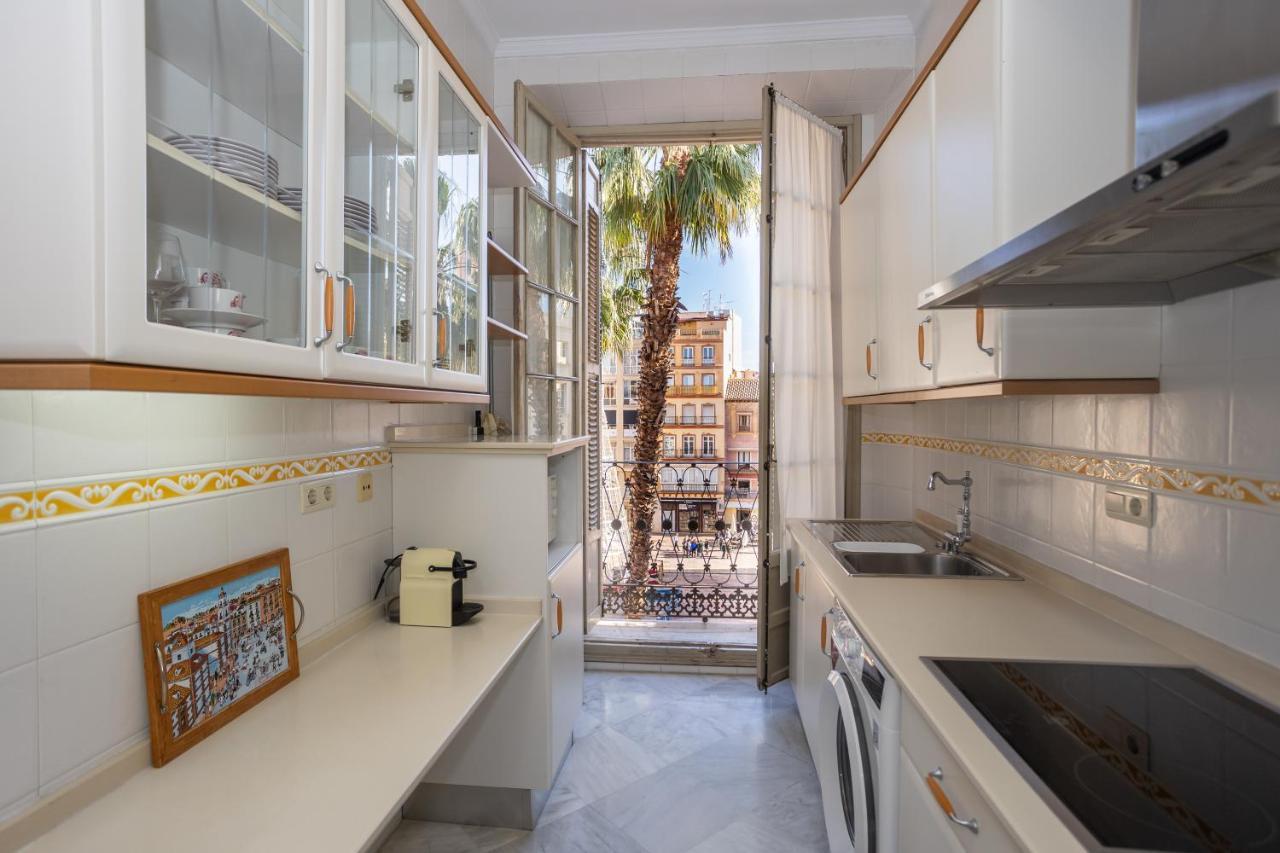 Constitucion Apartment Малага Екстериор снимка